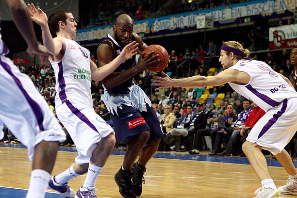 根据多方报 根据多方报